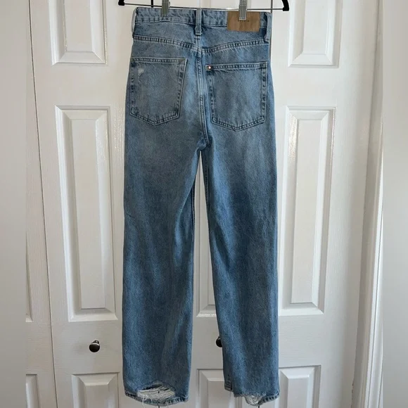 H&M Loose Straight High Waist Jeans - size 4 - Picture 3 of 4